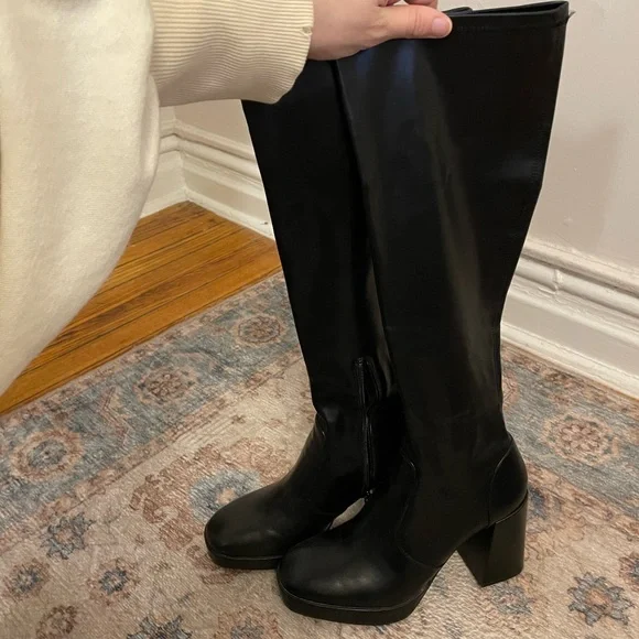 Pull and Bear Pleather knee high gogo boots - Picture 2 of 5